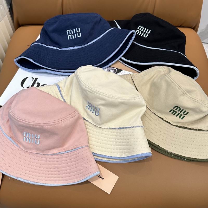 Miumiu Hat dx31